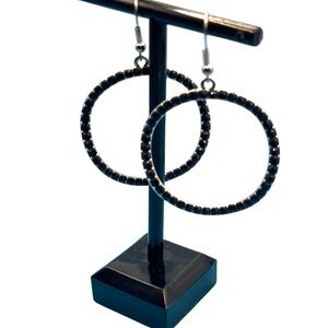 EdgyGoth Black Minimalist Hoop Earrings